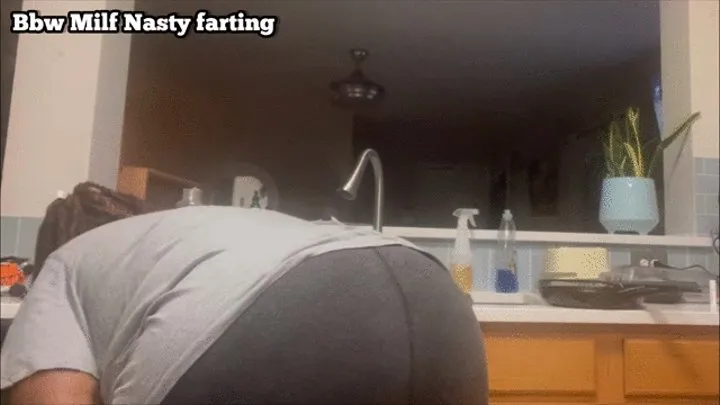 Nasty farting Bbw Milf Mamabooty