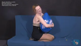Ginger and 2 balloons