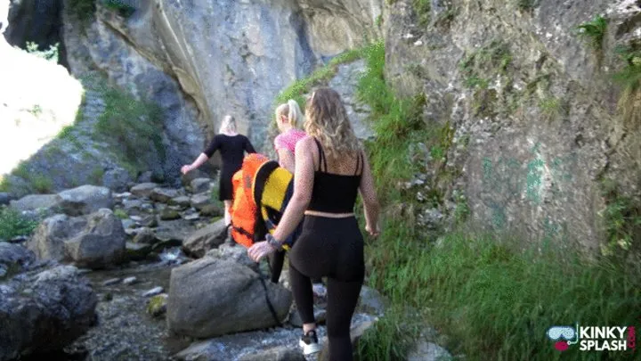 3 girl Life Jacket Demo With Diamondly and Lilith