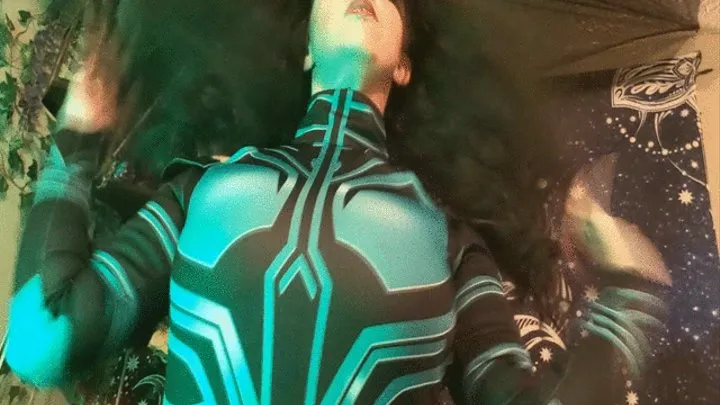 Hela Dominates Captain America