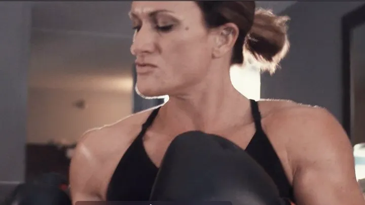 Female Dominance Through POV Boxing- Taperedphysique