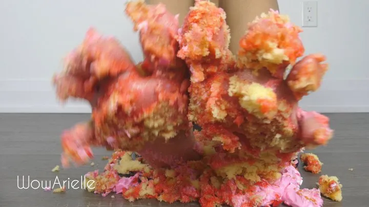 Cake Smash Foot Worship