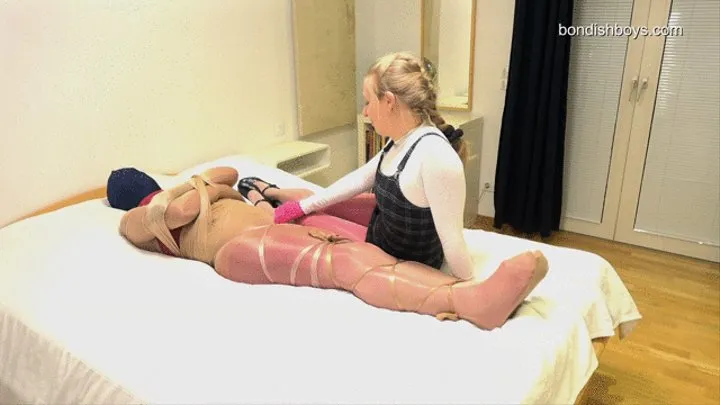 PANTYHOSE ENCASEMENT MUMMIFICATION