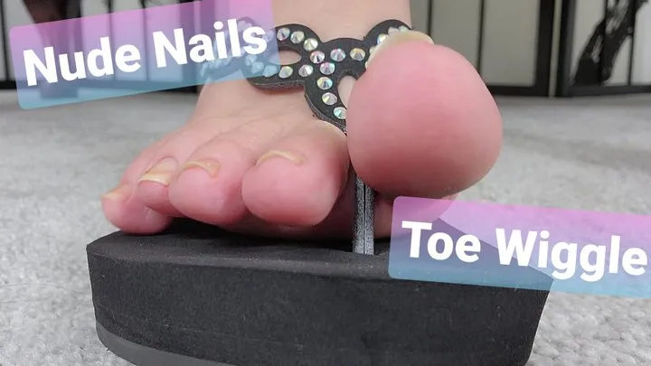 Clear Polish Toe Wiggle