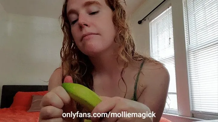 Banana blowjob