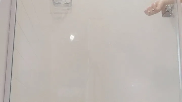 Quick Suck & Fuck in Shower