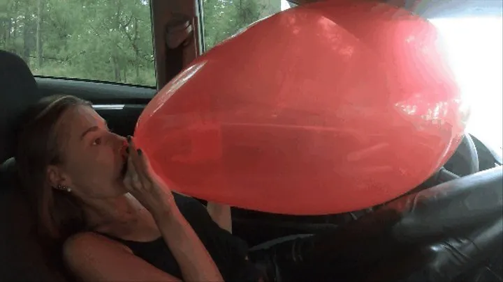 Nastya b2p three long balloons in the car
