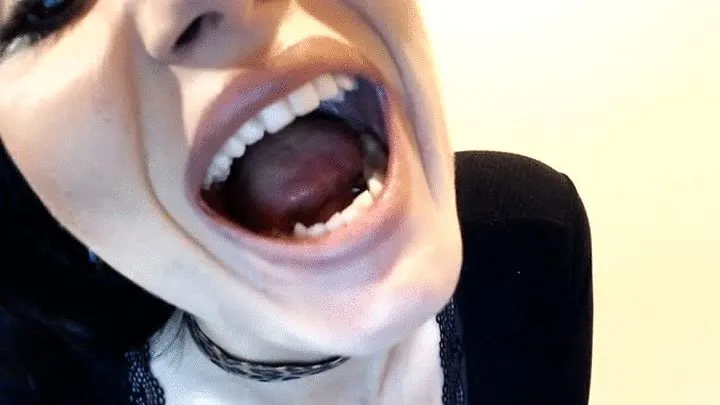 Big mouth wide open