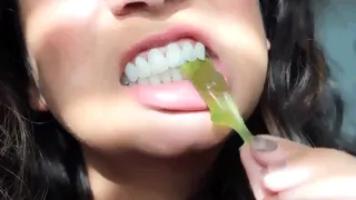 Biting Gummies