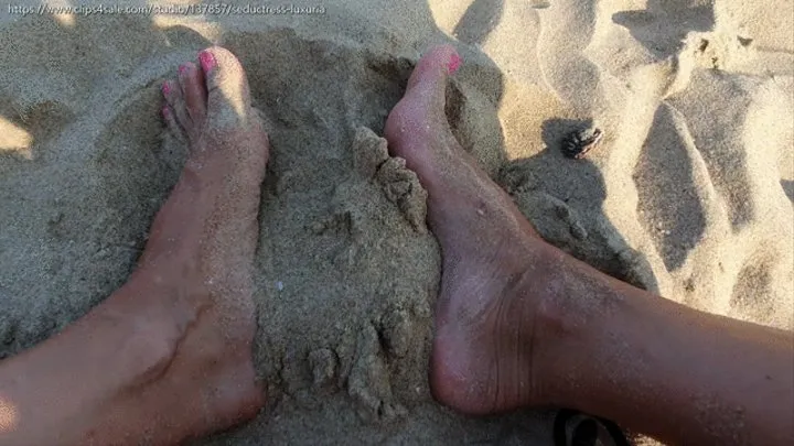 Feet on the beach