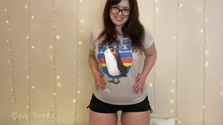 Cute Star Wars Girl Fucks Herself