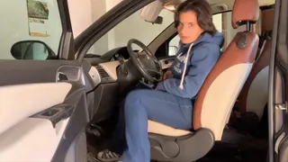 pedal pumping with ass fetish and jeans