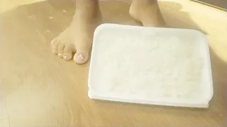 Barefoot Stomping sticky Rice Crush