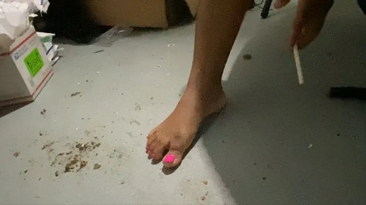 Cigarette VS Barefoot