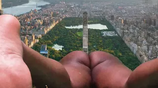 Giantess Gets annoyed by Tinies POV