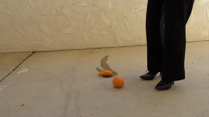 Maria Crushes Oranges with her Heels