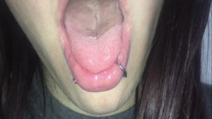 Wiggly Tongue and Spit Drip