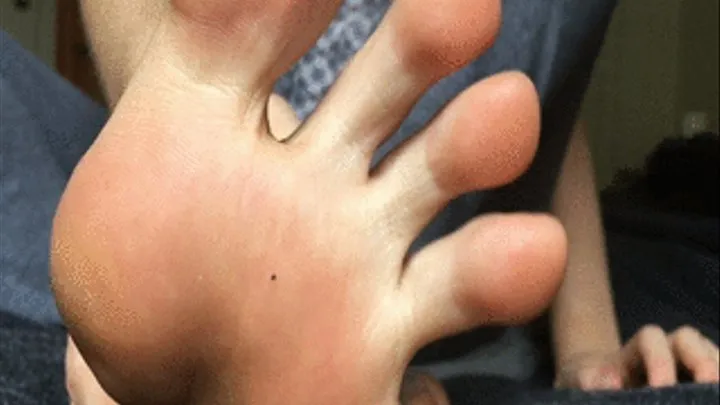Spitty Feet
