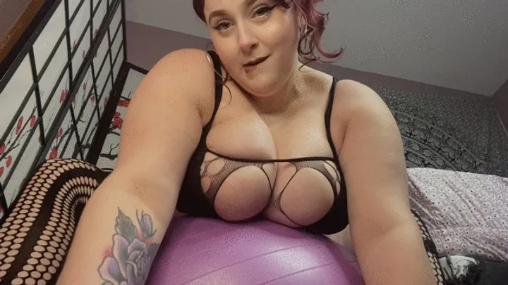 BBW Bounces On Yoga Ball To Orgasm