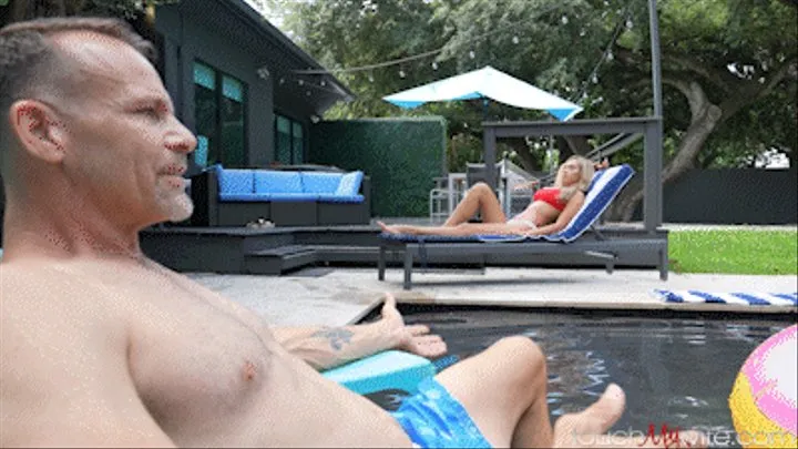 Pre-Party Poolside & Pussy Penetrating Fun