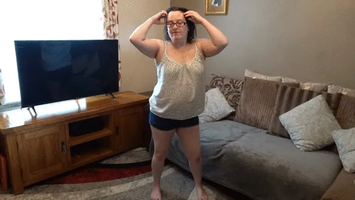 Sexy Step-mom Stripping off in Tight Shorts and Braless Top