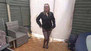 Black Pantyhose flashing in the yard