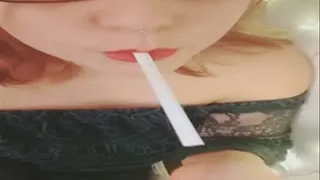 Smoking in Green Lace for DM