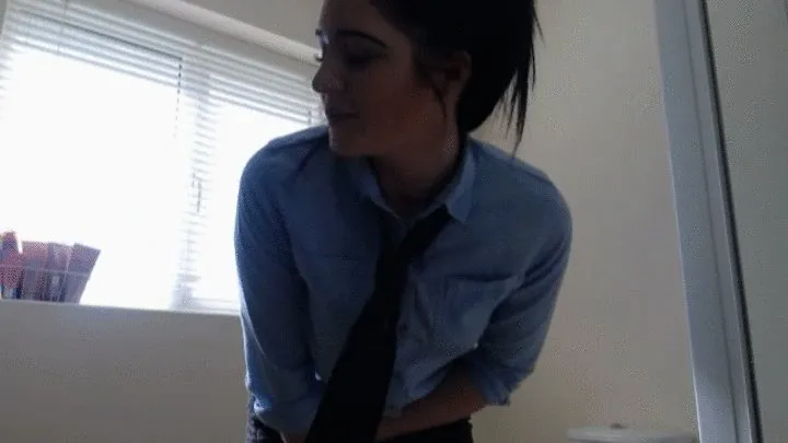 British School Girl Pisses Her Panties