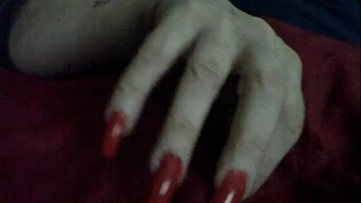 Watch the woman with Finger Nail Fetish and nails in a light red