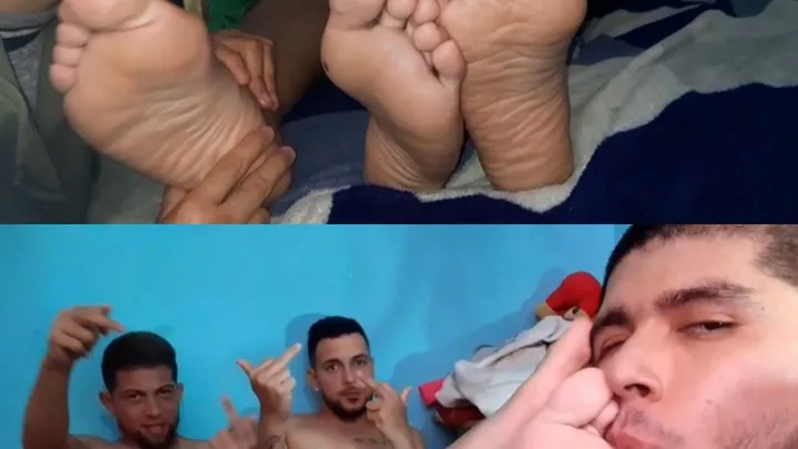 Duo Eduardo and Alex Huge Feet Worshiped - Bon appetit