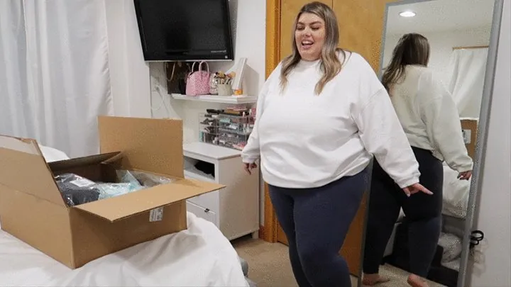 BBW CHLOE: tight torrid try on