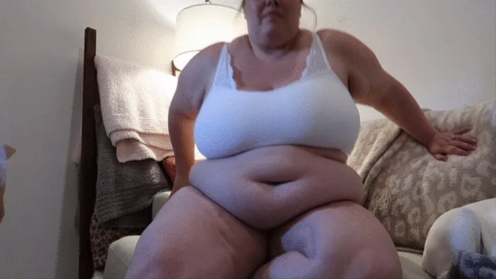 BBW CHLOE: Dairy Queen Binge!