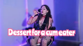 Dessert for a cum eater! Glaze your cookie and eat