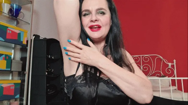Worship My soft Armpits, because I love it!