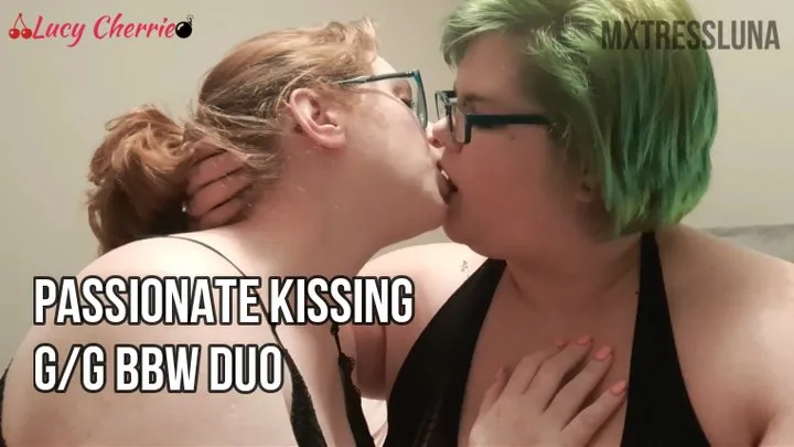 BBW Lesbian Making Out with Lucy Cherrie