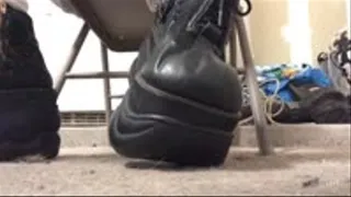 Up-close Boot Tap & Play