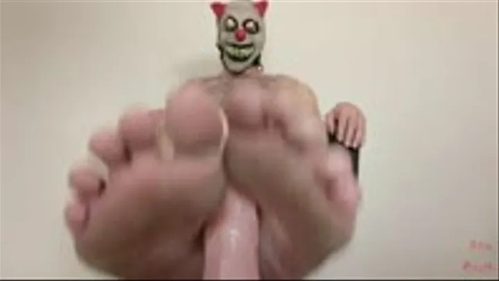 Clown Masked Dude Gives Dirty Footjob