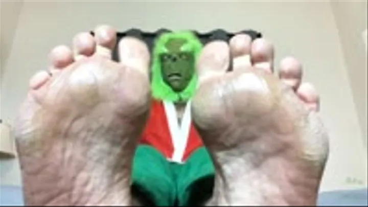 Grinch Makes Santa Lick His Feet Soles