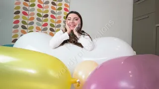 BIG BALLOONS WITH NIKKI ROCKWELL BLOWING UP AND LOVING THE BALLOONGASMS