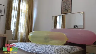 BTS Kira Hot Crystal balloon playing come and see through the balloons