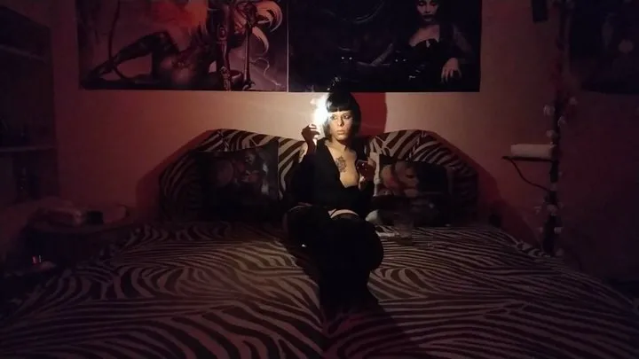 Goth pyromaniac 01 LOW RES - Beth Kinky