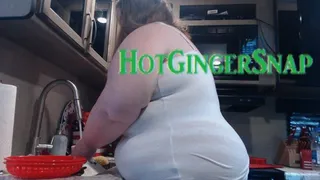 Washing and Drying Dishes in an RV BBW Redhead