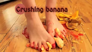 Crushing banana