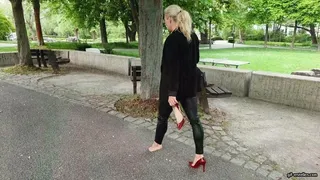 dirty barefoot in Louboutins 4