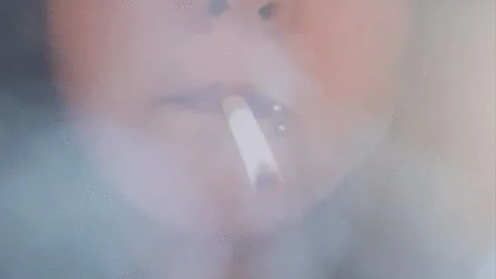 close up 2 cigs