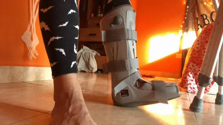 Leggings, crutches, air cast