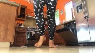 Dirty feet and Halloween Leggings