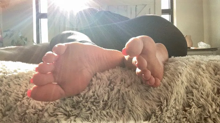 Foot Focused Sloppy BlowJob