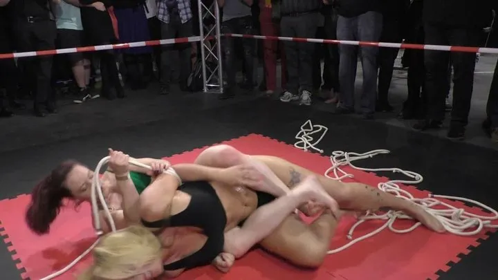 1 on 1 Bondage Wrestling from BoundCon XVI - VeVe Lane vs Dany Blonde - Full Clip