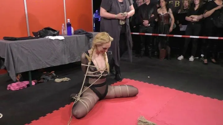 1 on 1 Bondage Escape Challenge from BoundCon XVI - Delona vs Ariel Anderssen - Full Clip